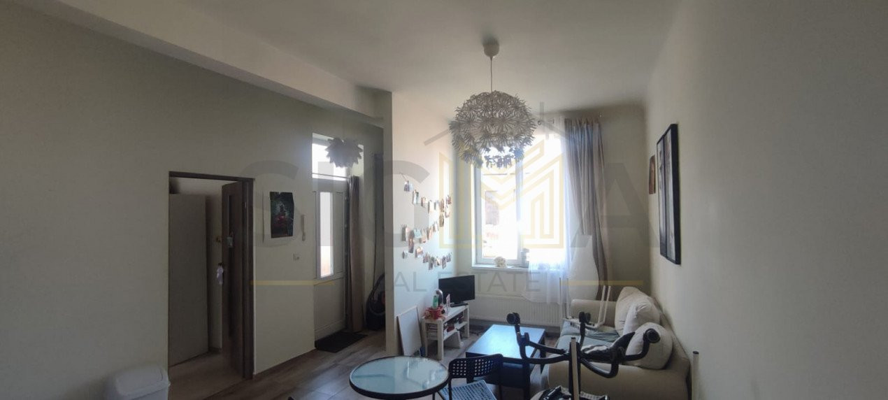 Apartament cu 2 camere de vanzare, zona ultracentrala!