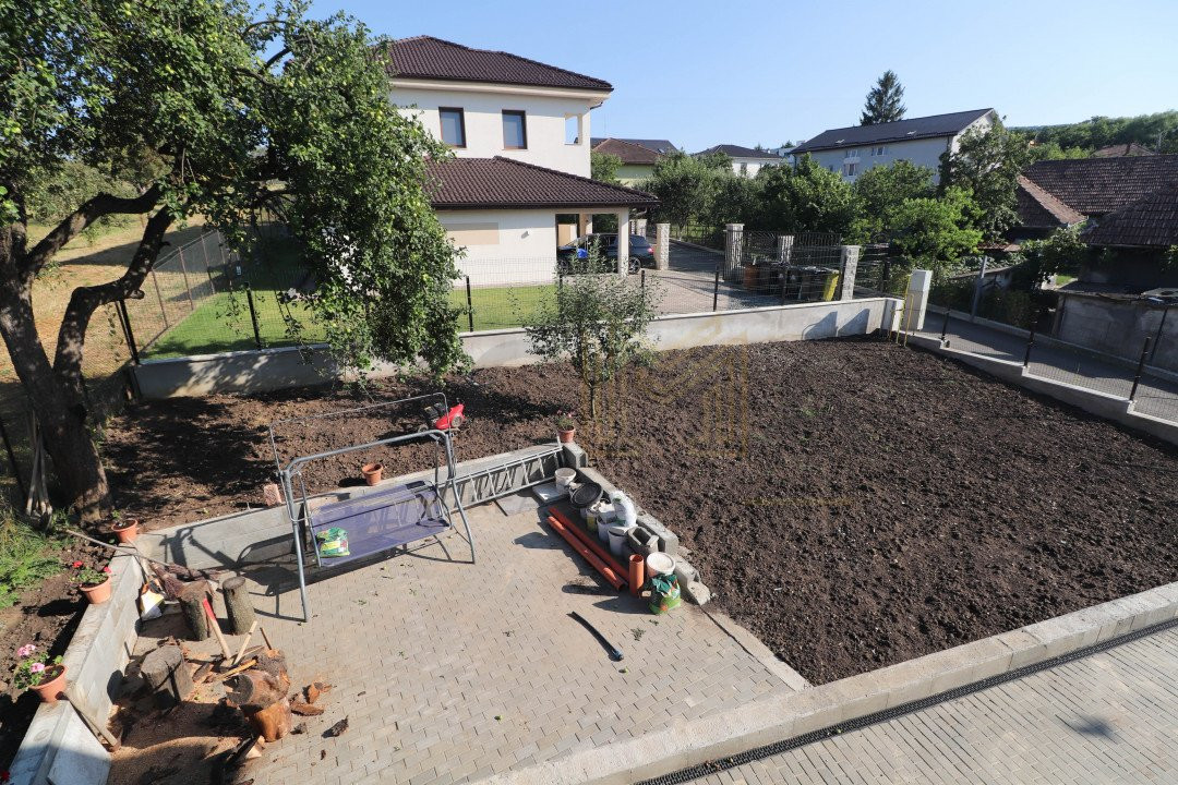 Casa de inchiriat in Borhanci!