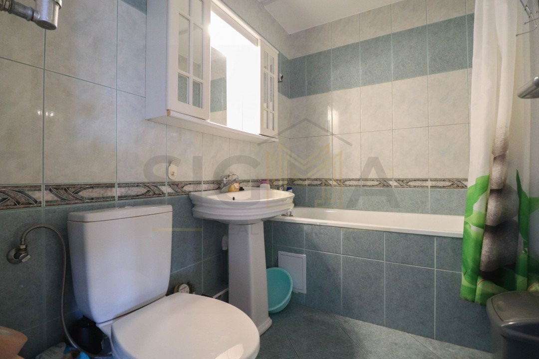 Apartament cu 2 camere de vanzare in Zorilor, cu garaj!