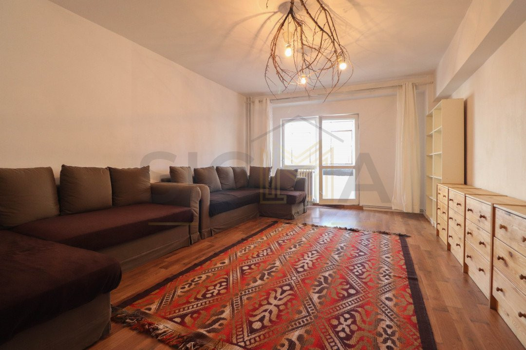 Apartament cu 3 camere de vanzare in zona str Dorobantilor!