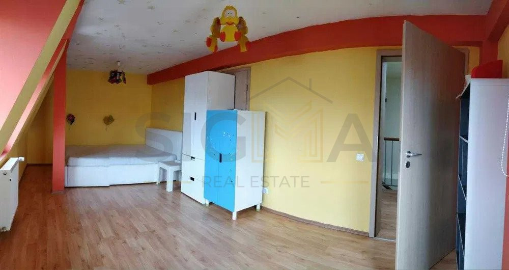 Apartament de inchiriat cu scara interioara langa Iullius Mall