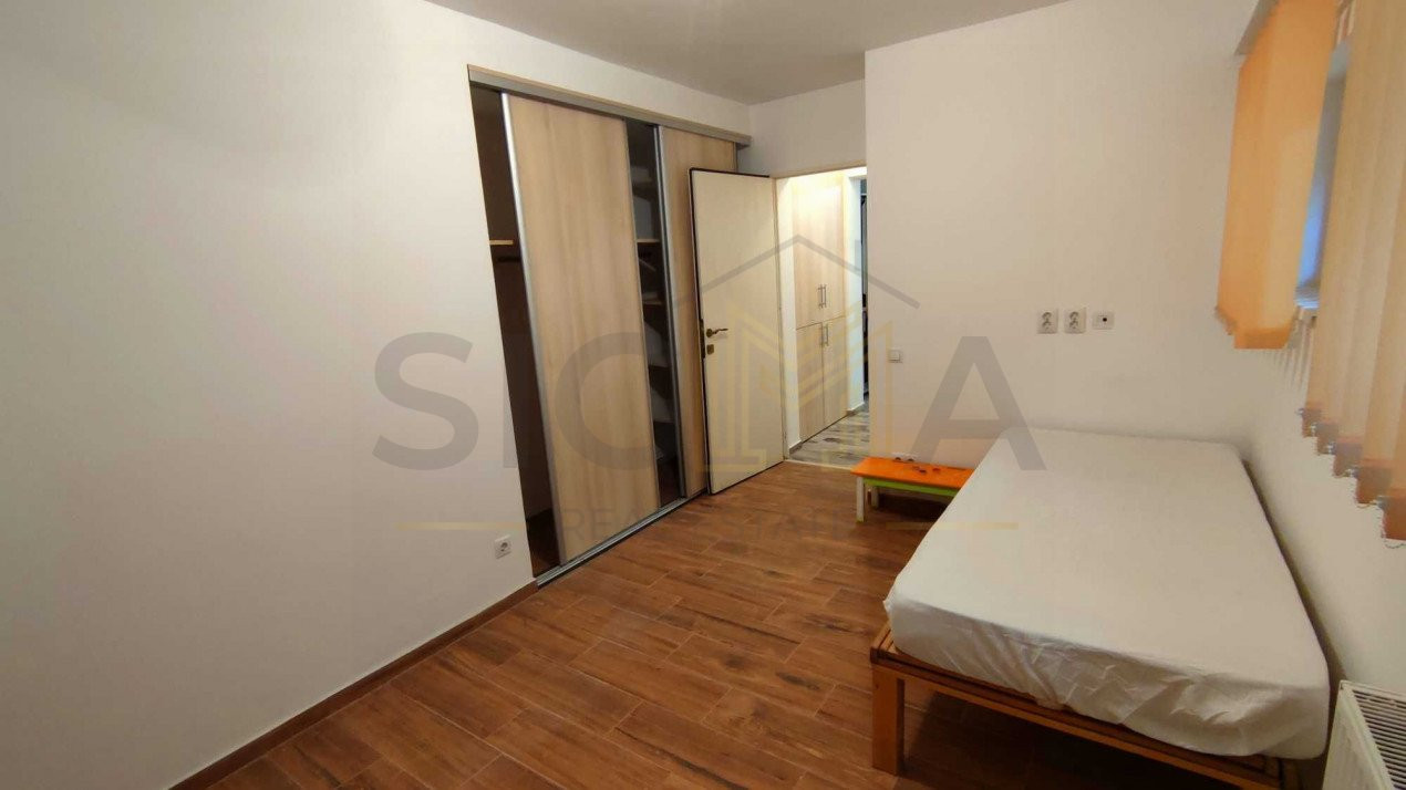 Apartament cu 5 camere in Manastur, zona Campului