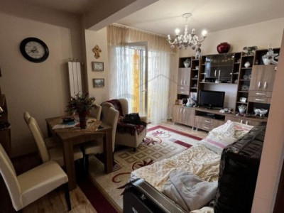 Apartament cu 2 camere de vanzare in Zorilor!