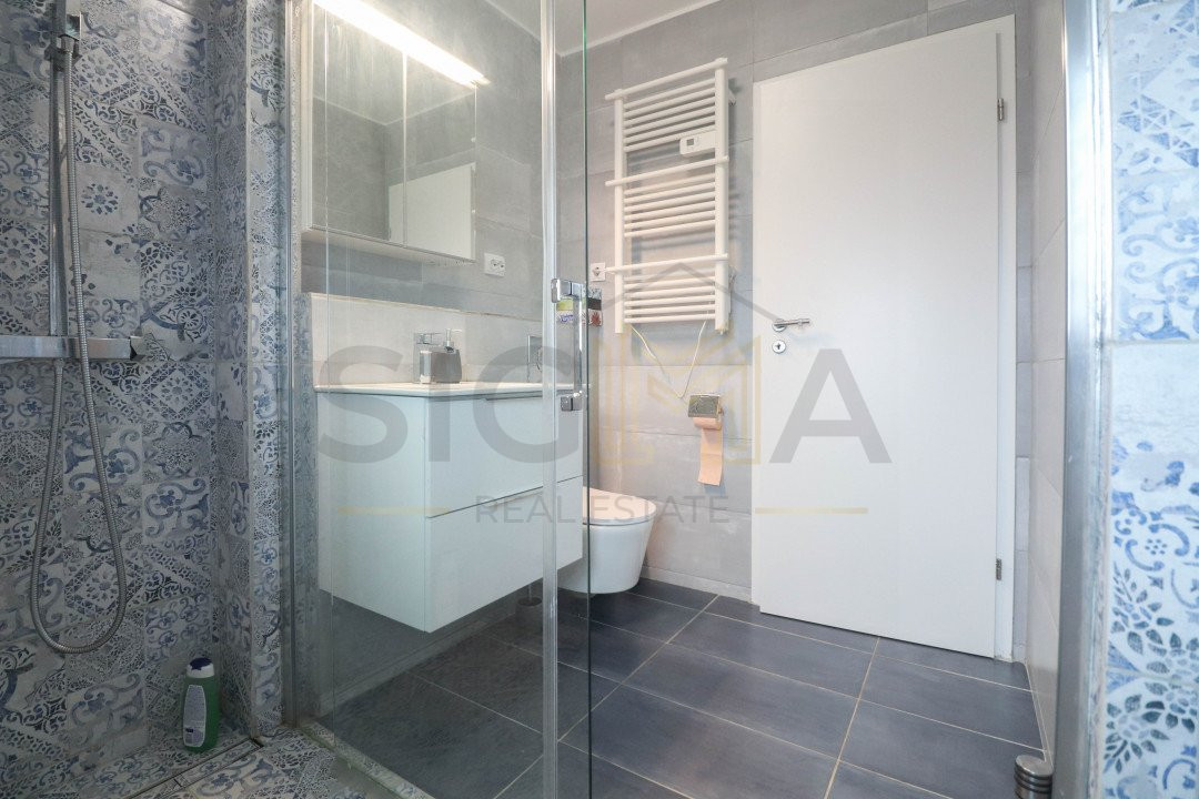 Apartament in vila, curte proprie, in Borhanci!