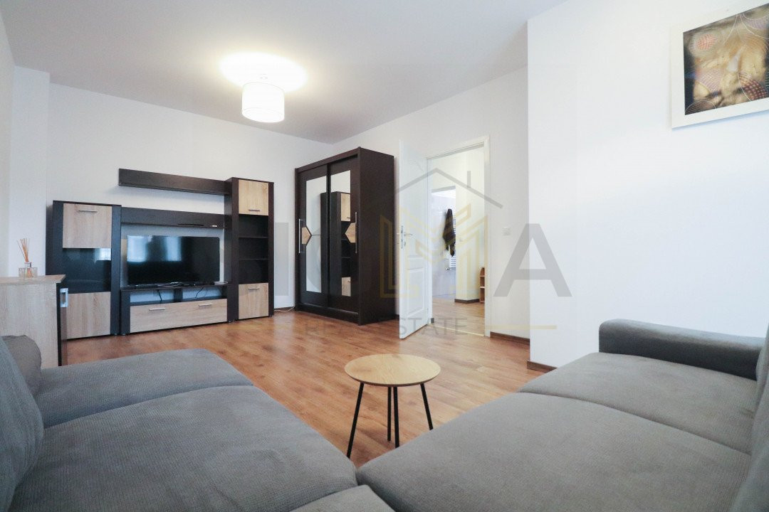 Apartament de inchiriat cu 2 camere in Park Lake!