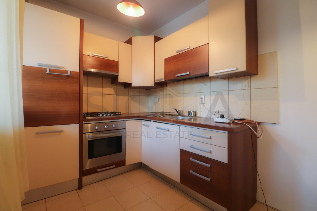 Apartament cu 4 camere, ideal investite, Buna Ziua!