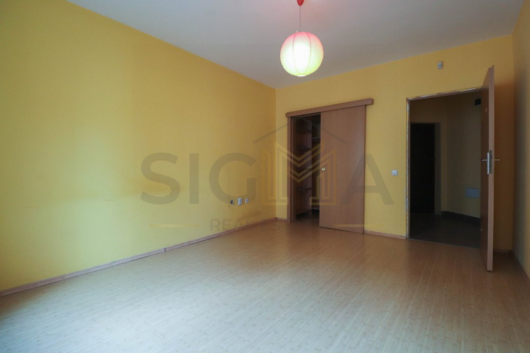 Apartament cu 4 camere, ideal investite, Buna Ziua!