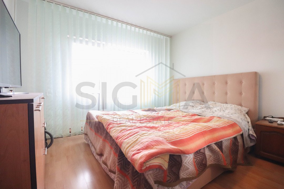 Apartament cu 3 camere, etaj intermediar, cartier Intre Lacuri!