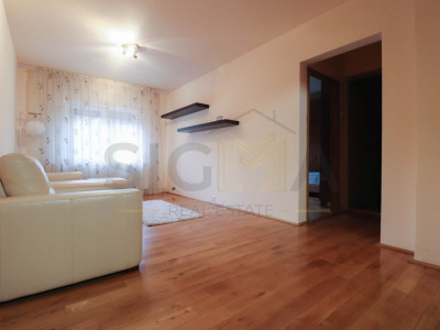 Apartament cu 4 camere, etaj 1, Plopilor!