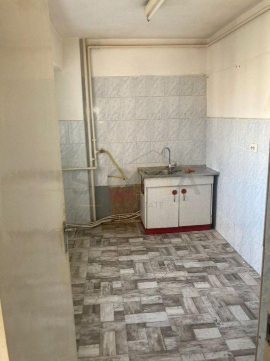 Apartament cu 2 camere de vanzare in cartierul Intre Lacuri, etaj intermediar!