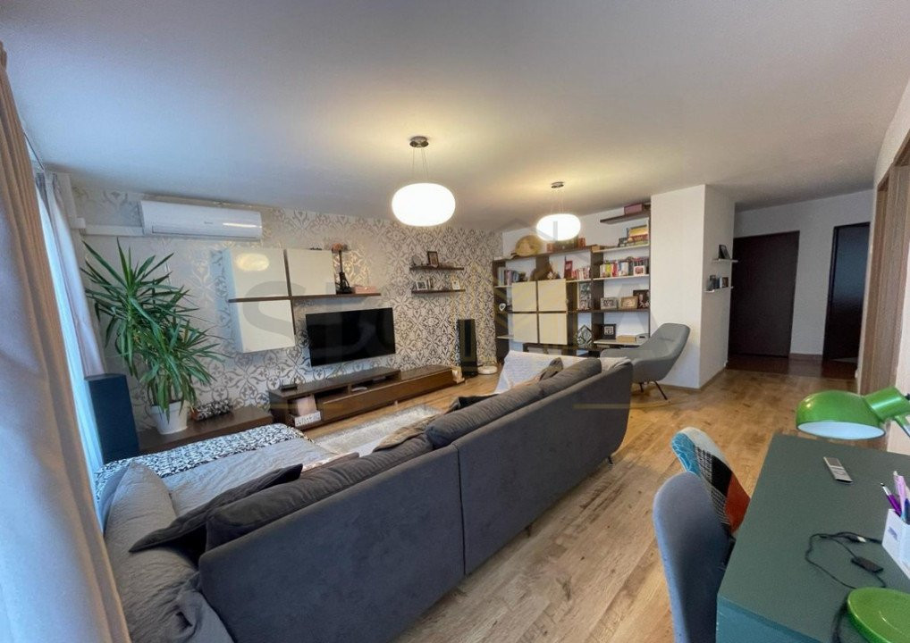 Apartament cu 3 camere de vanzare in Manastur!