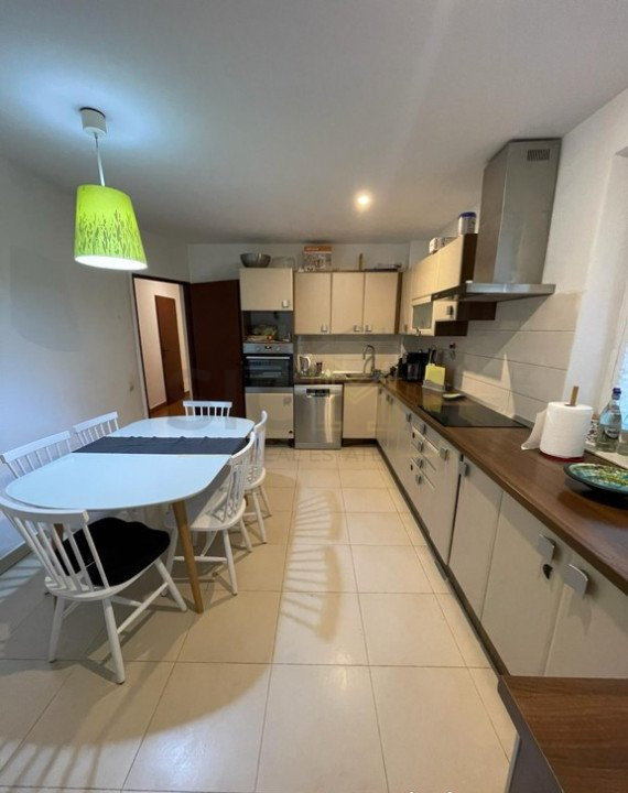 Apartament cu 3 camere de vanzare in Manastur!