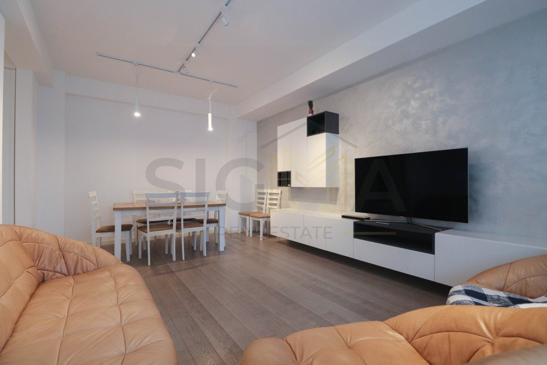 Apartament cu 3 camere de inchiriat in Sopor!