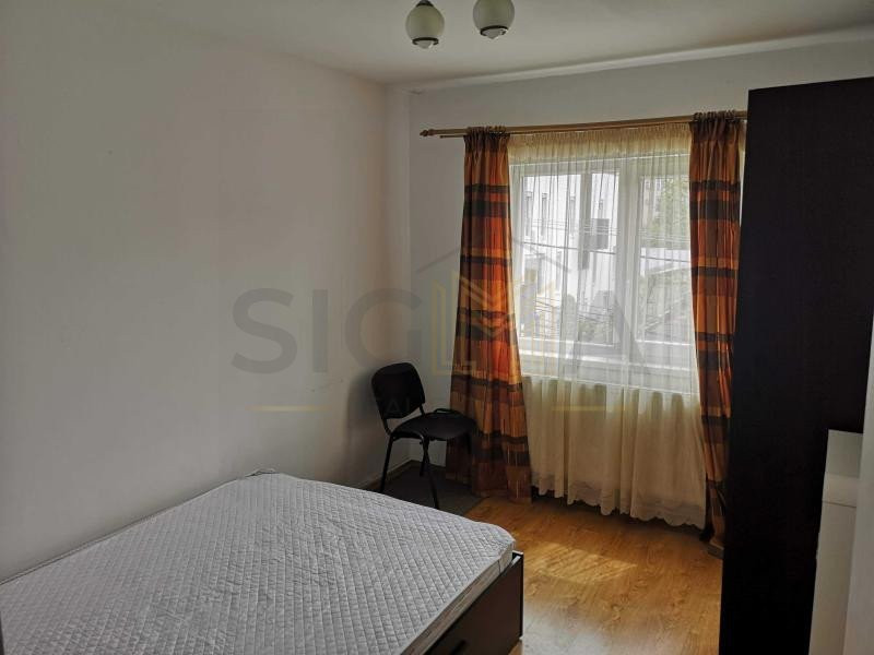 Apartament cu 3 camere de inchiriat in Zorilor!