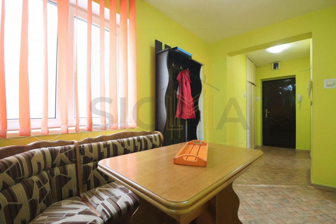 Apartament cu trei camere in Manastur, zona Piata Flora!