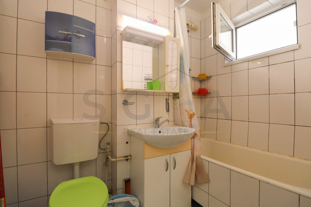 Apartament cu trei camere in Manastur, zona Piata Flora!