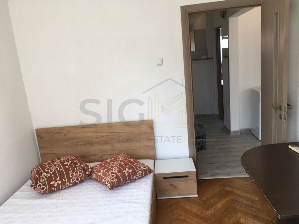 Apartament cu trei camere in zona Zorilor!