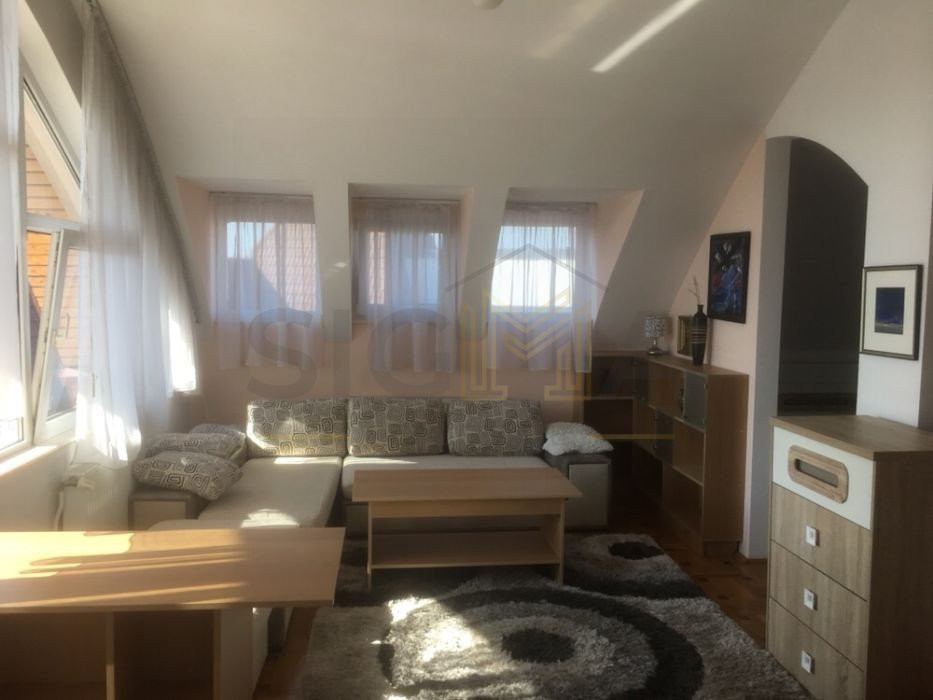 Apartament cu doua camere in Zorilor!