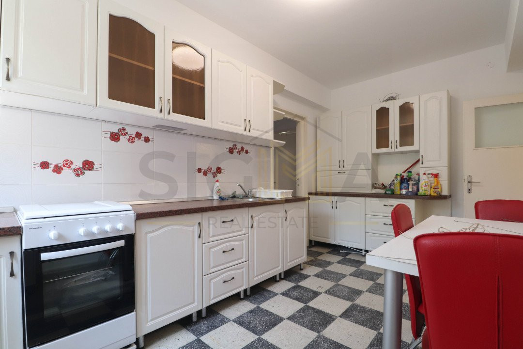 Apartament cu 3 camere de inchiriat, zona UMF!