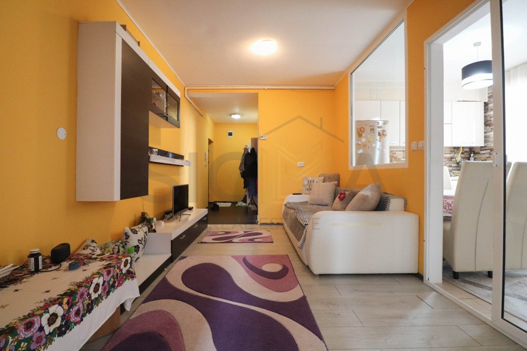 Apartament cu 3 camere in Floresti, zona str. Eroilor!