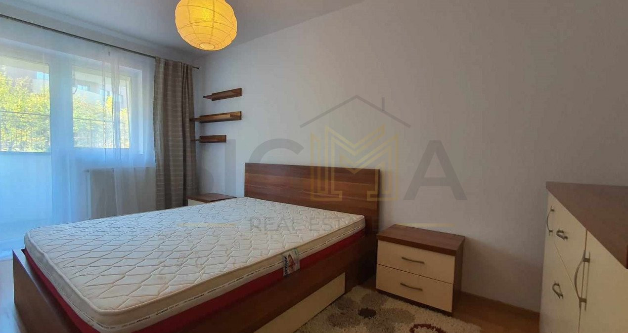 Apartament de vanzare cu doua camere in Zorilor!