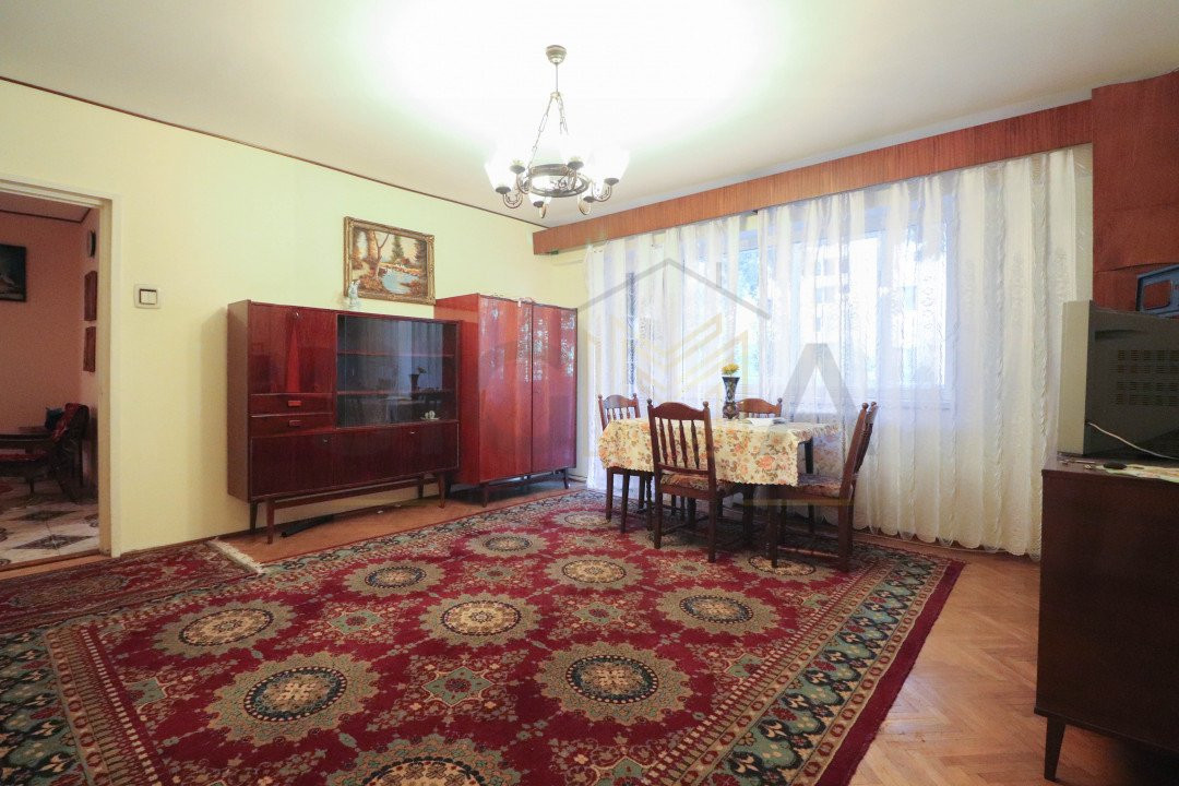 Apartament cu 3 camere de in zona gradini Manastur!