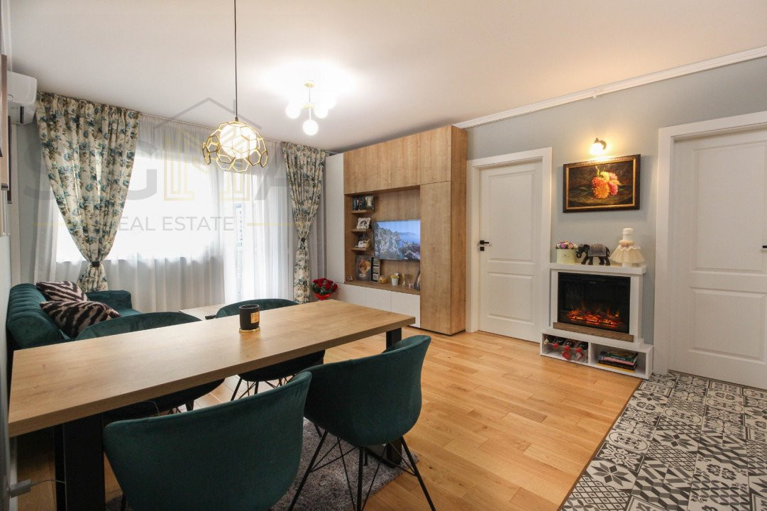 Apartament 3 camere, 72mp, zona Vivo!