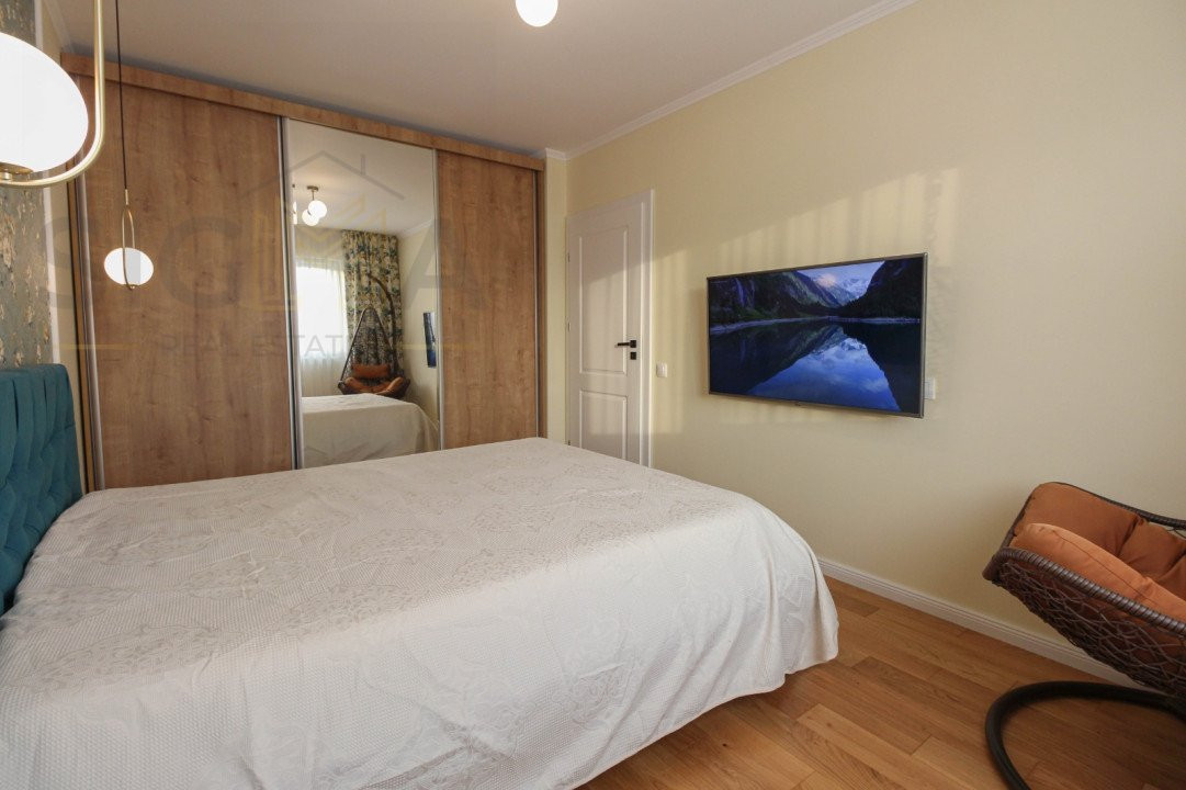 Apartament 3 camere, 72mp, zona Vivo!