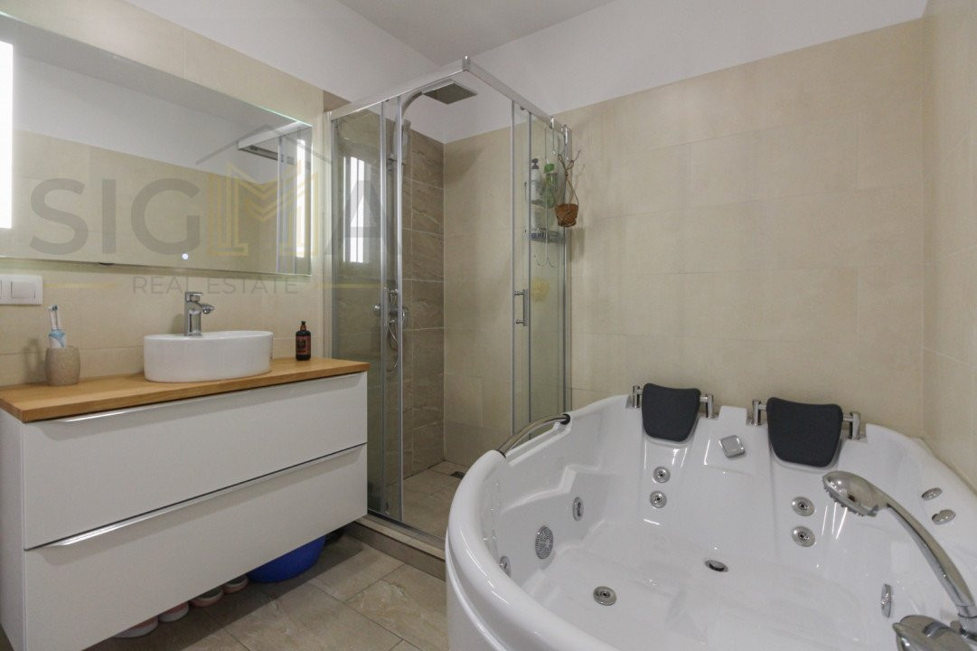 Apartament 3 camere, 72mp, zona Vivo!