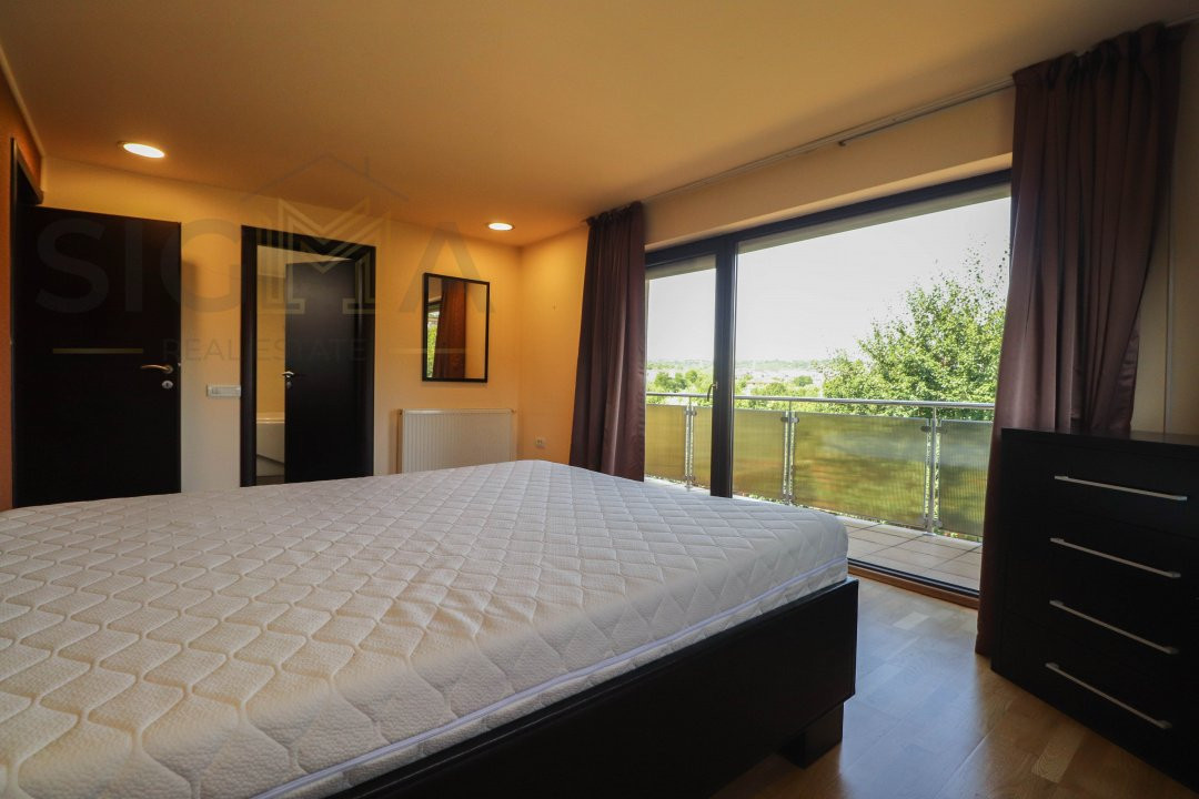 Casa de inchiriat cu garaj in Borhanci!