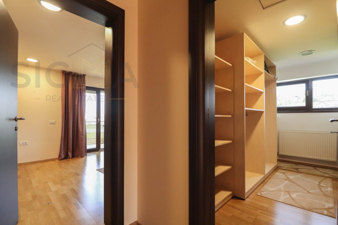 Casa de inchiriat cu garaj in Borhanci!