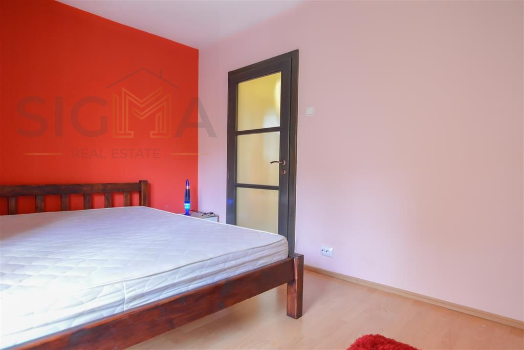 Comision 0% Apartament 4 camere, etaj 1, decomandat, Manastur!