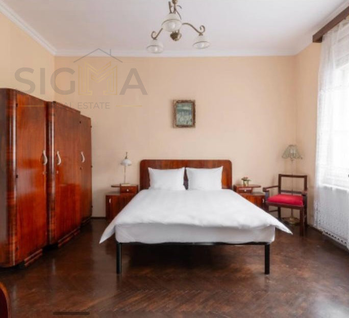 Casa individuala de inchiriat, Parcul N. Balcescu, Central!
