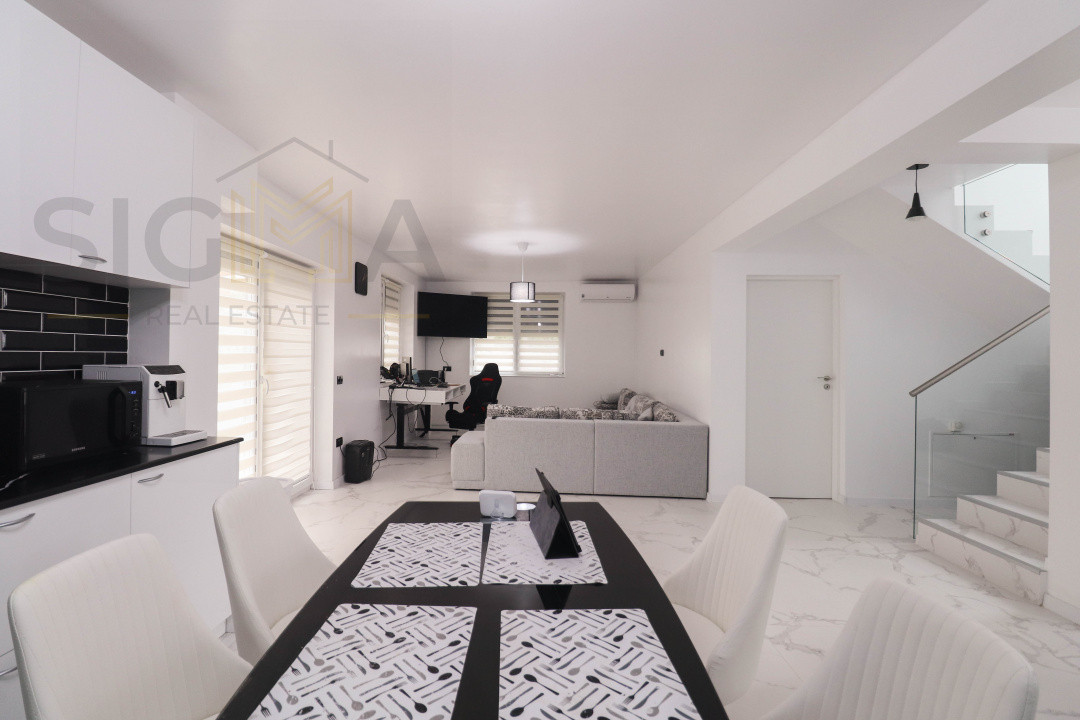 Casa individuala 5 camere in Dezmir