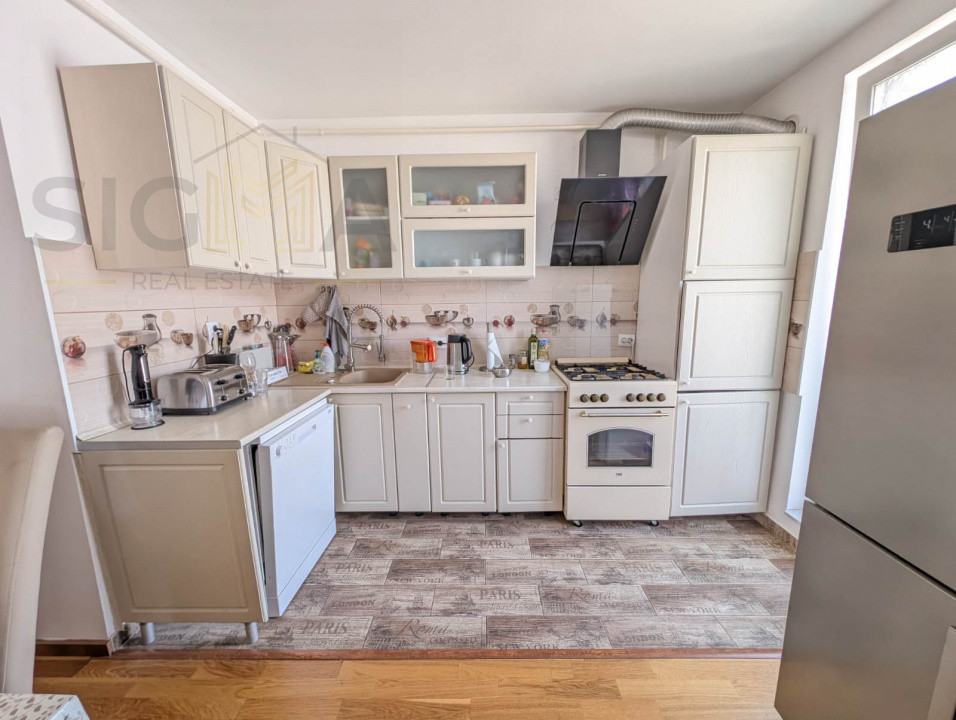 Apartament cu 3 camere, comision 0%, in Andrei Muresanu, zona Sigma!