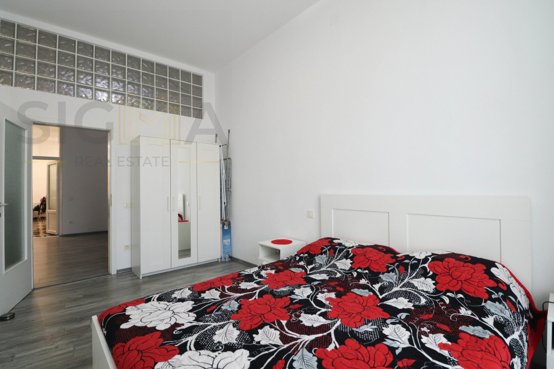 Apartament ultracentral, Piata Unirii, cladire monument istoric.