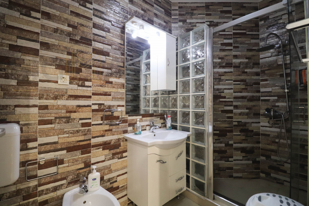 Apartament ultracentral, Piata Unirii, cladire monument istoric.
