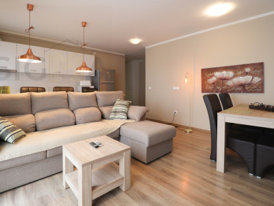 Apartament 3 camere de inchiriat, Iulius Mall, priveliste spre lac!