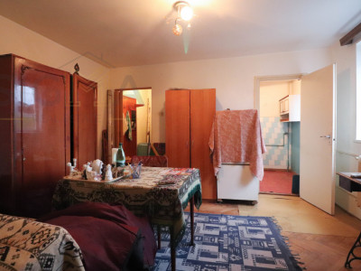 Apartament 2 camere, etaj 2, zona Diana!