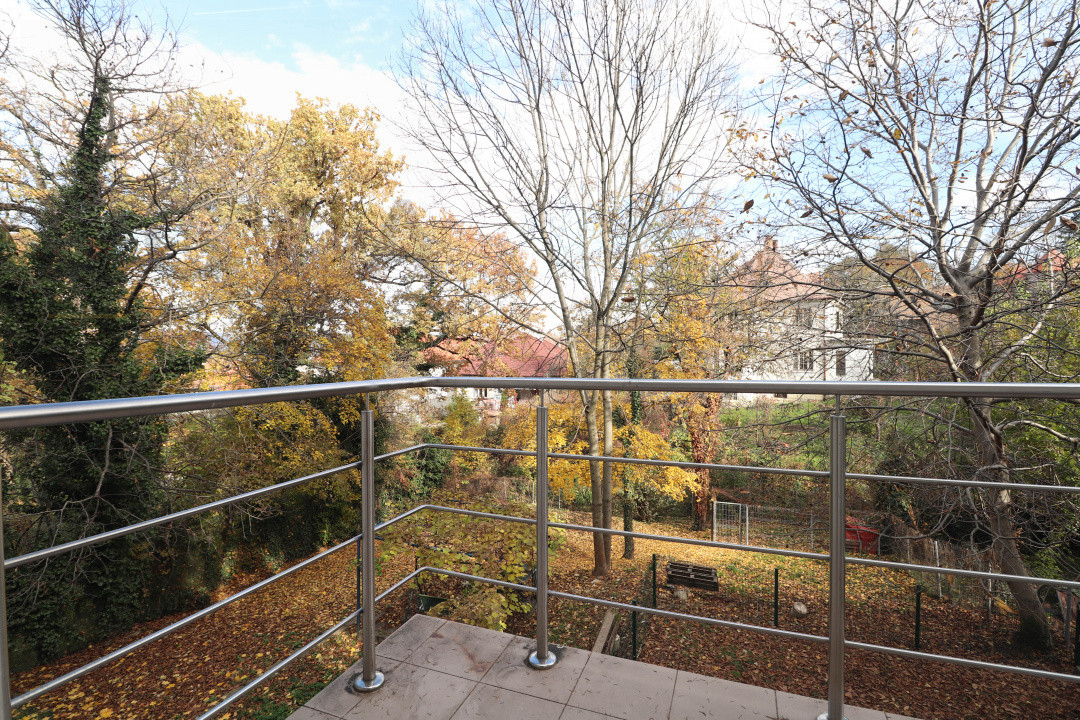 Apartament in vila cu gradina, in zona Gradinii Botanice!