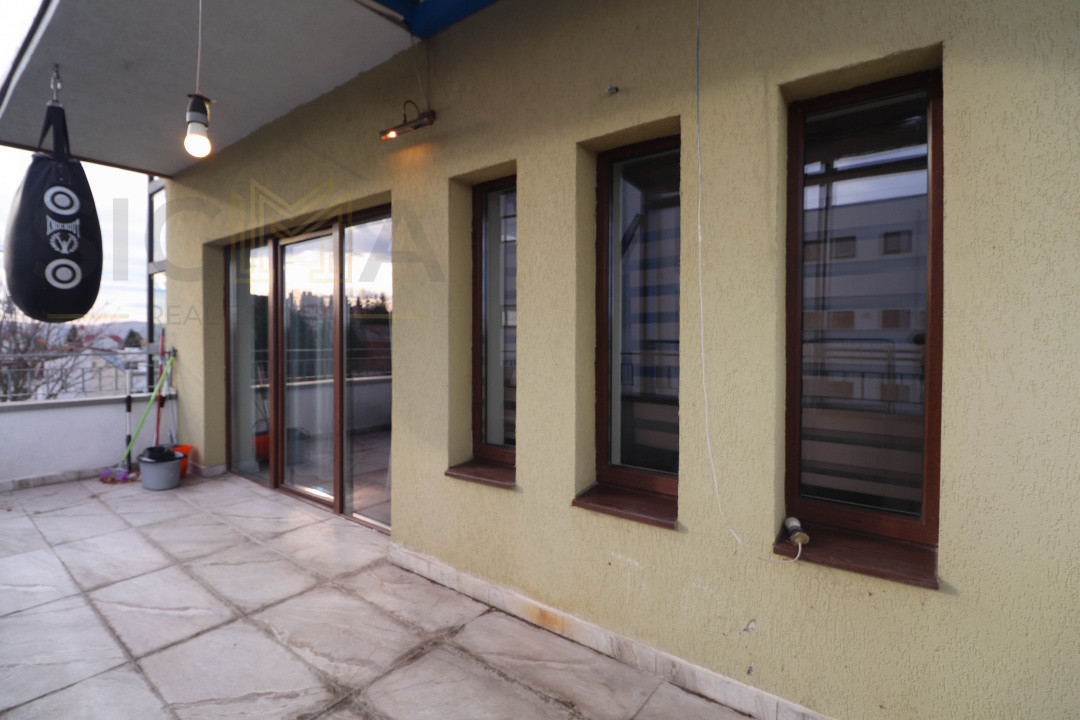 Apartament 2 camere in Gruia cu terasa