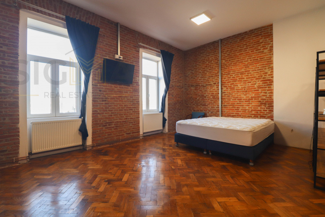 Apartament boem in inima Clujului, 86 mp, vedere superba spre Piata Unirii