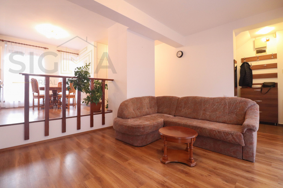 Apartament 3 camere, garaj individual, curte proprie, casa Radio!