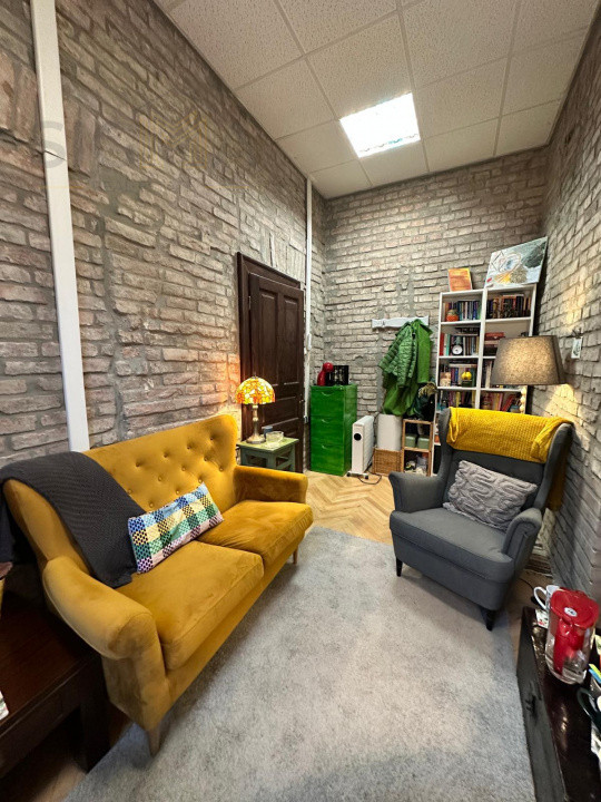 Spatiu pentru birou de inchiriat in zona semicentrala!