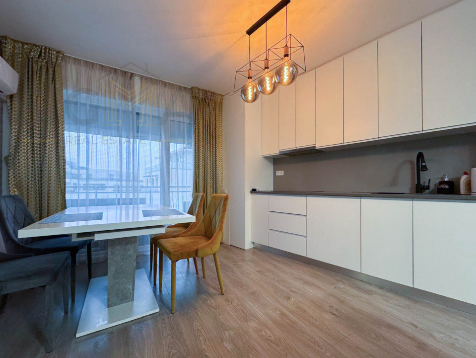 Apartament 3 camere, 67 mp, semicentral!