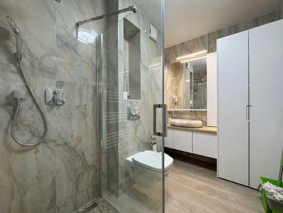 Apartament 3 camere, 67 mp, semicentral!