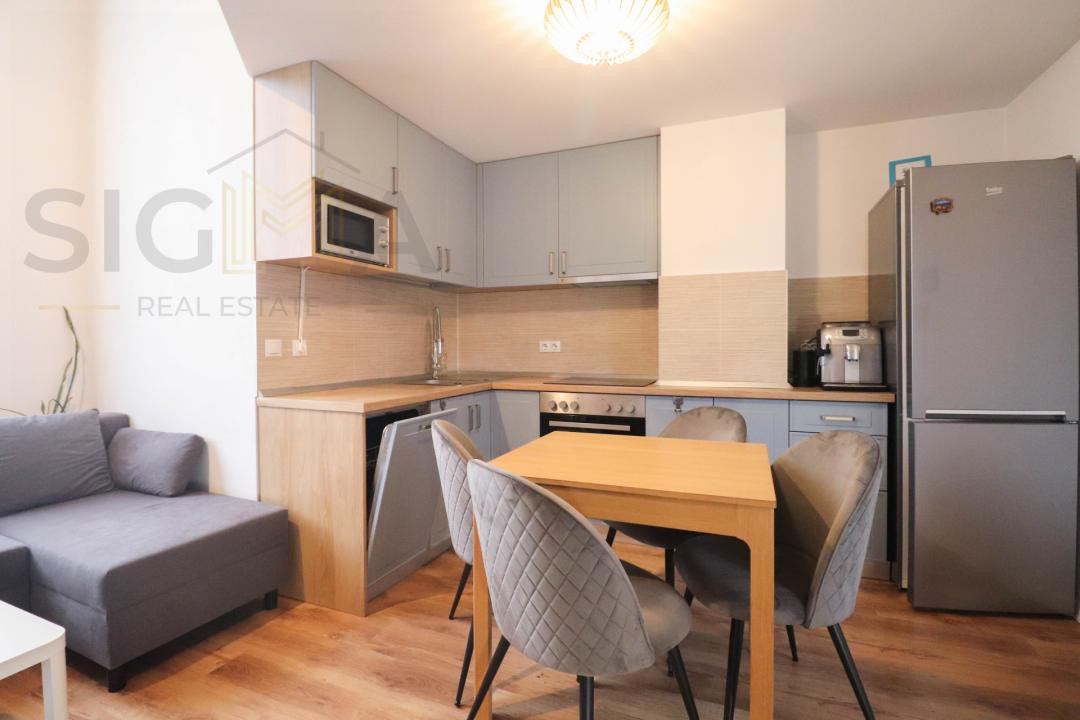 Apartament cochet la casa, parcare, zona semicentrala!