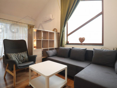 Apartament cochet la casa, parcare, zona semicentrala!