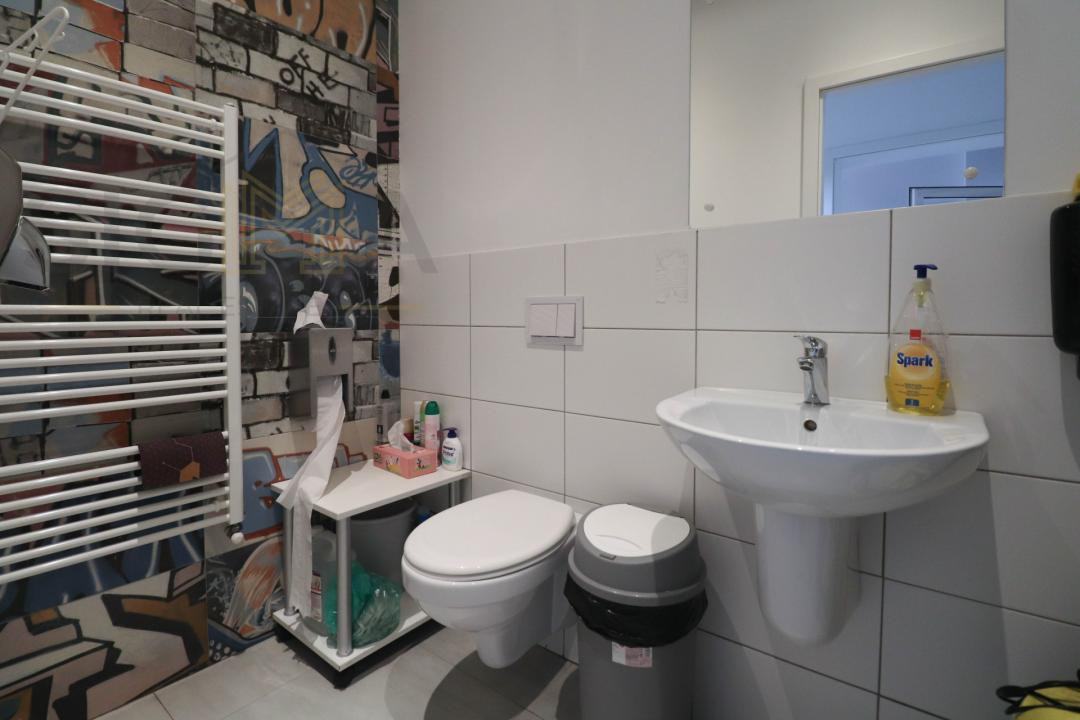 Spatiu de birou 44 mp + parti comune, utilitati incluse!