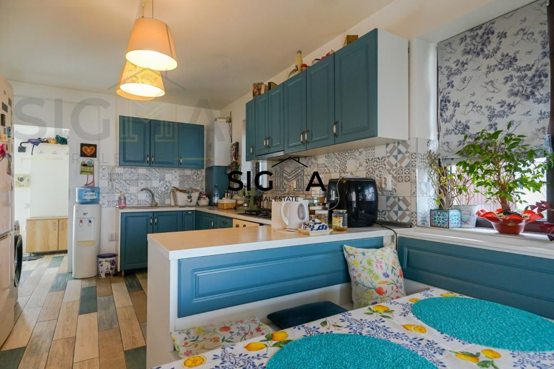 Casa cuplata, Borhnaci, finisata, 5 camere la cheie!